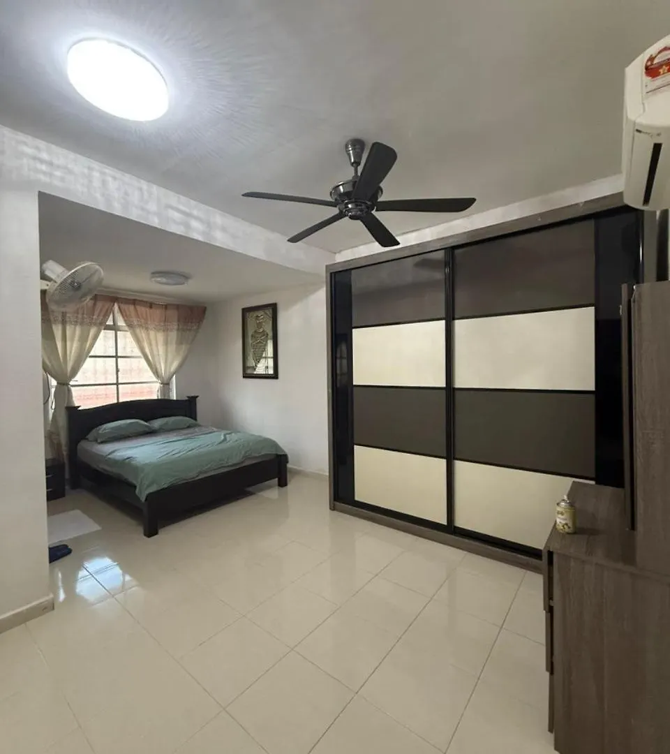 Дом отдыха Kampung Vibe Stay Ayer Itam